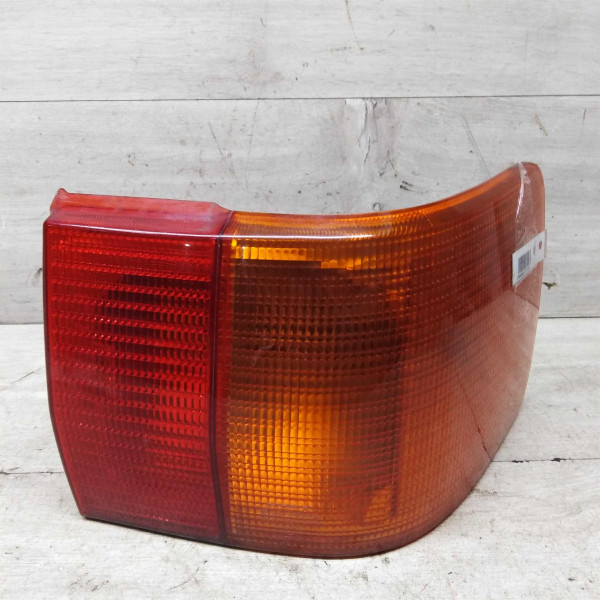 Фонарь задний правый Audi 80 B3 седан неоригинал - цена 2 028 руб ...