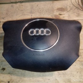 Подушка безопасности в руль для Audi a4 b6 8e в отличном состоянии 8Е0880201L 8е0880201L