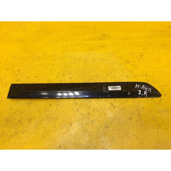 Молдинг на лобовое стекло nissan almera. Молдинг ниссан ноут е11. Молдинги ниссан н16. Накладка двери ниссан альмера классик. Дверные молдинги ниссан n16 изнутри.