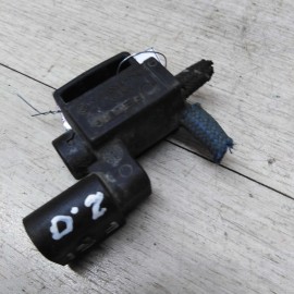 Вакуумный электромагнитный клапан Volkswagen Passat B6 