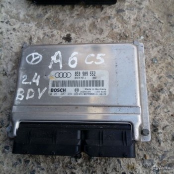 ЭБУ электронный блок управления двигателем Audi A6 C5 8E0909552 0261207494 Bosch 