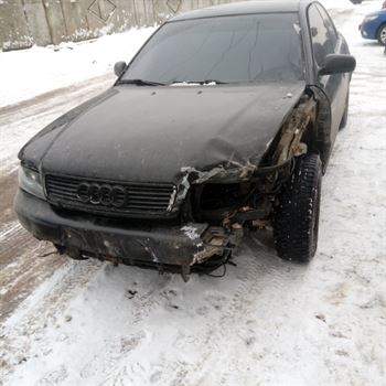 Audi А4 б5 1.8 АКПП по запчастям ADR ДВИГАТЕЛЬ в отличном состоянии.