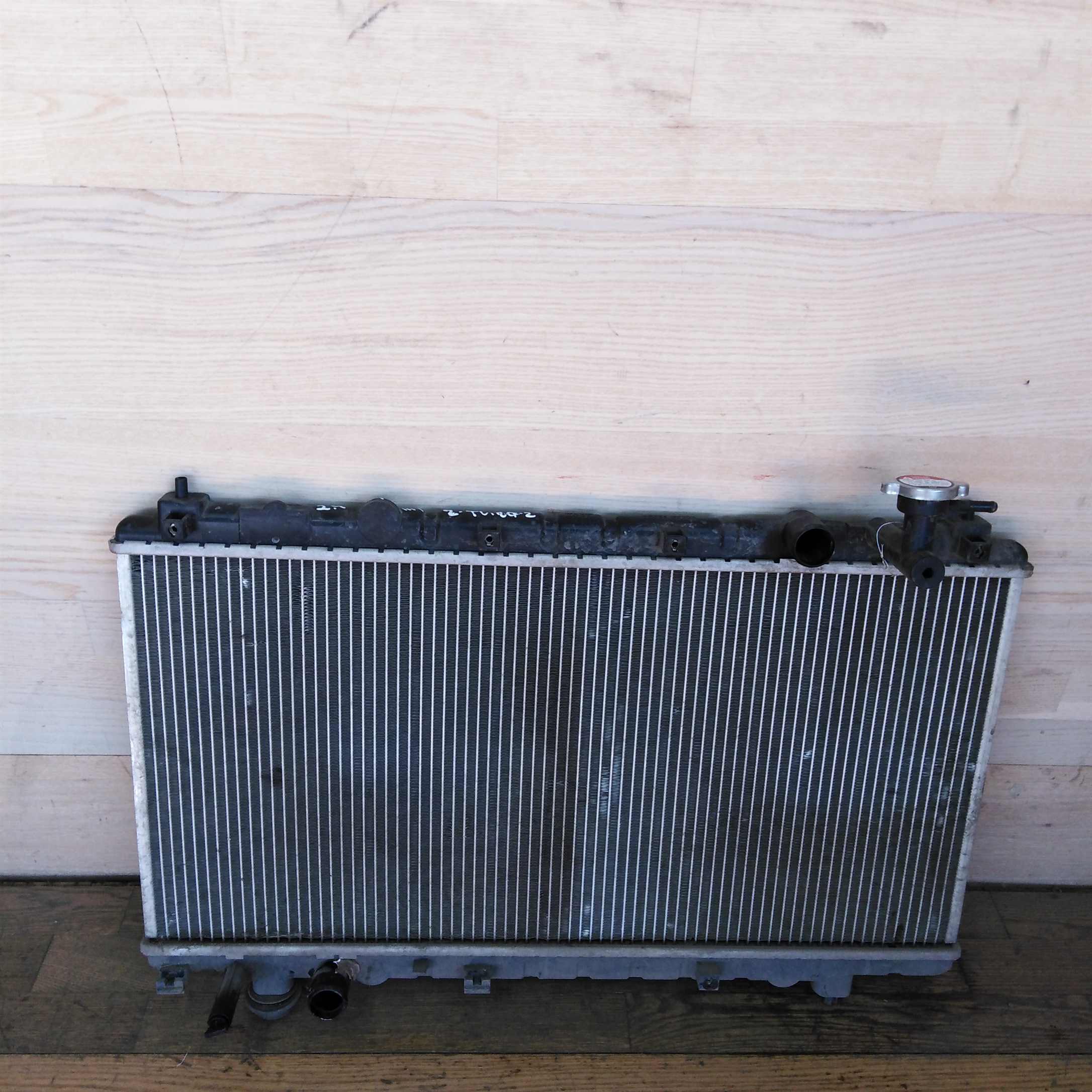 Радиатор на вортекс. Радиатор чери фора 2. Радиатор на вортекс. Радиатор охлаждения вортекс эстина 2. 6.