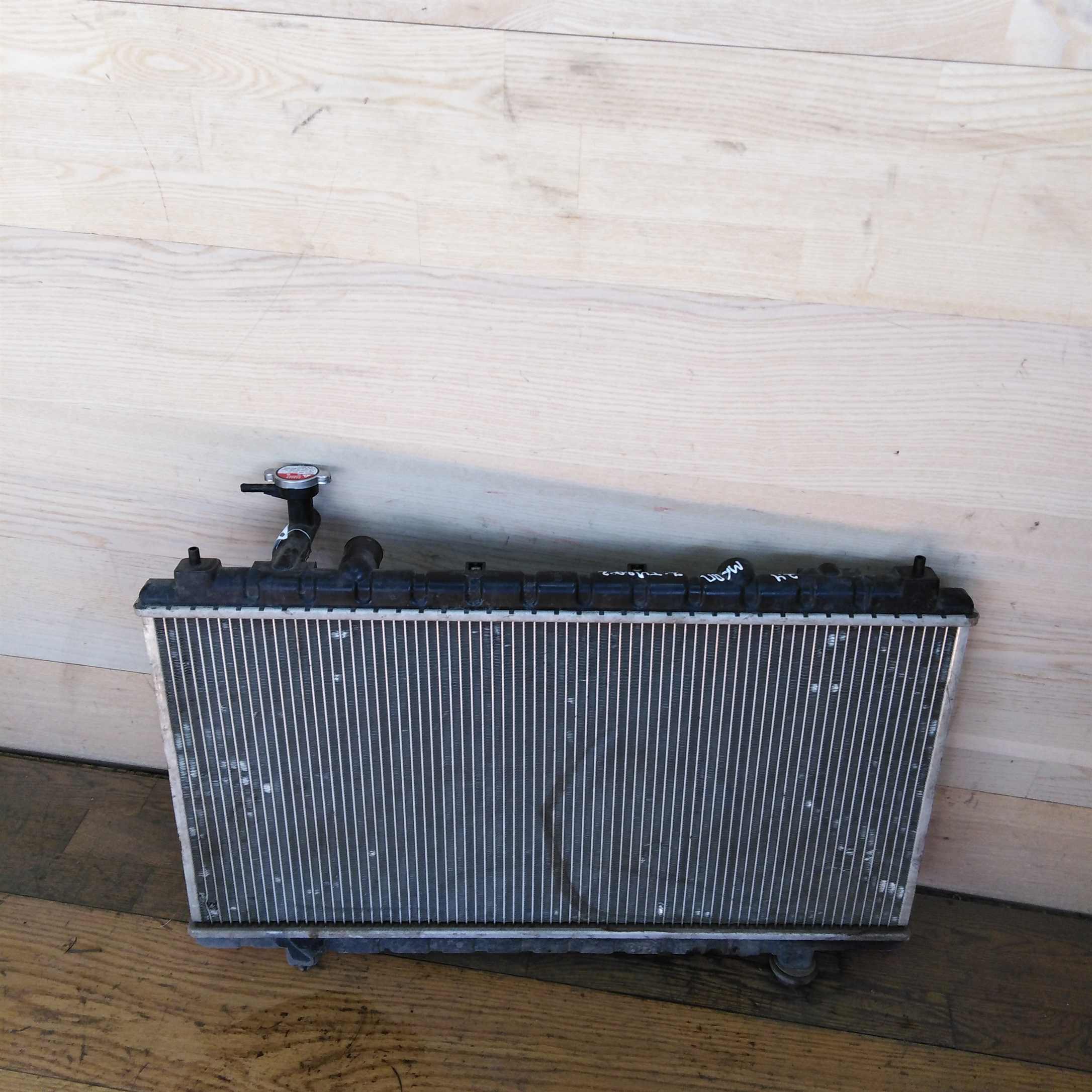 Радиатор вортекс тинго 1. Радиатор на вортекс. Радиатор вортекс эстина. Радиатор кондиционера чери тигго т11 1. Радиатор чери фора 1.